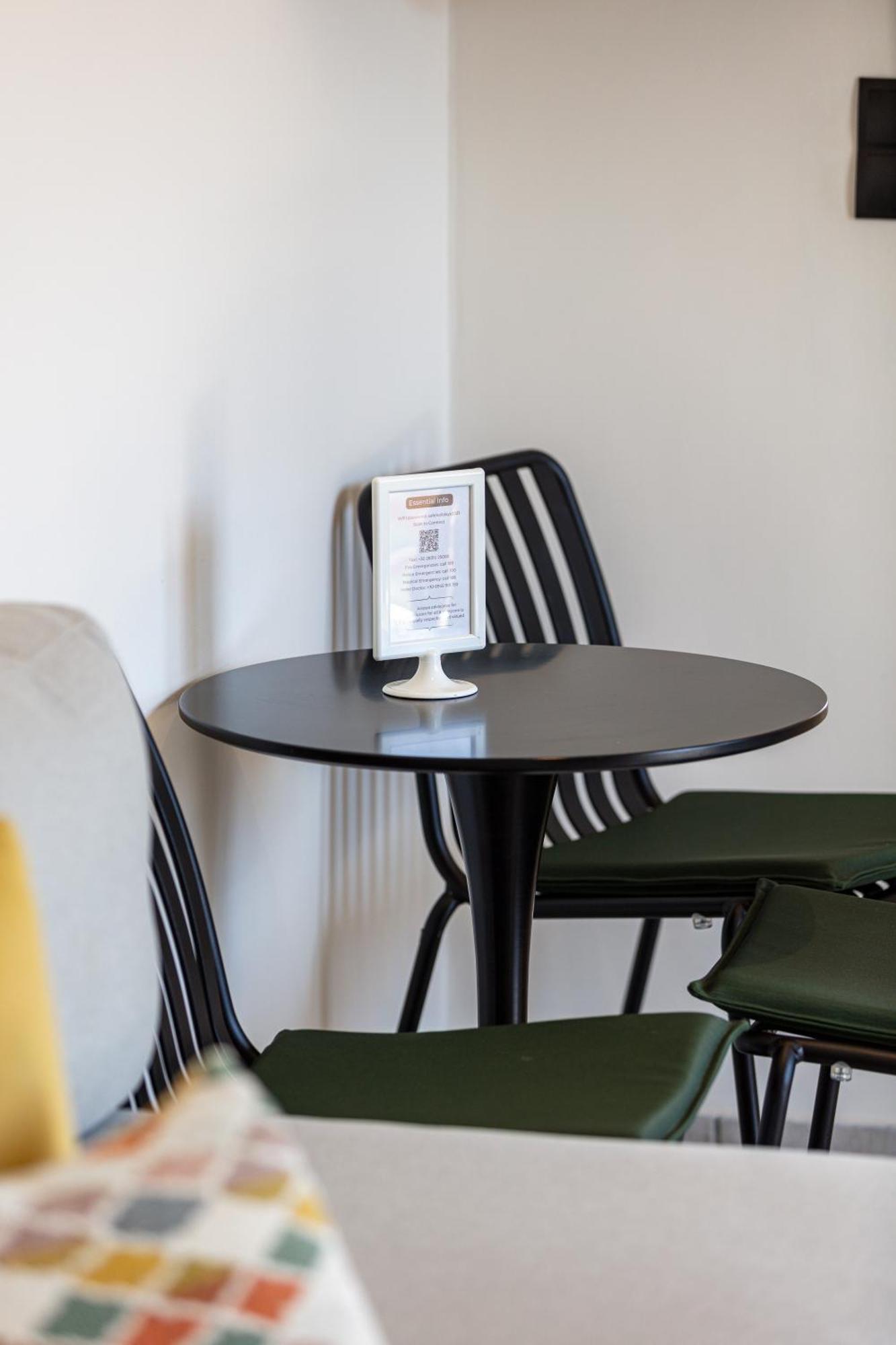 Aristea Hotel Rethymno  Bagian luar foto